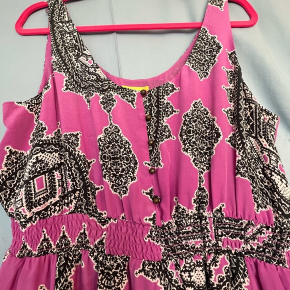 100% silk dress - size Large - lined to the knee - Picture 3 of 11